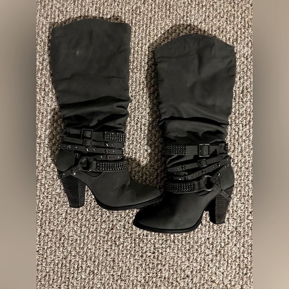Not Rated Tall women’s swag winter boots EUC!!!